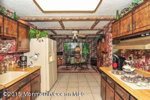 3 Ned Dr, Matawan, NJ 07747 photo 6