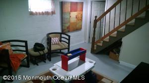 73 Colonial Dr, Clark, NJ 07066 photo 9