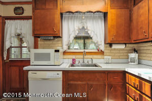 20 Roger Rd, Edison, NJ 08817 photo 11