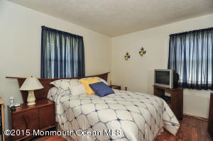 20 Roger Rd, Edison, NJ 08817 photo 15
