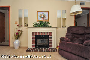 20 Roger Rd, Edison, NJ 08817 photo 7