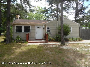 13 Poplar St, Waretown, NJ 08758 photo 1
