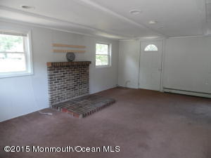 13 Poplar St, Waretown, NJ 08758 photo 4