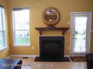 9 Grossweiler Ln, Parlin, NJ 08859 photo 8
