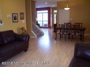 9 Grossweiler Ln, Parlin, NJ 08859 photo 16