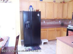 9 Grossweiler Ln, Parlin, NJ 08859 photo 11