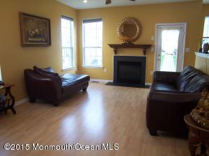 9 Grossweiler Ln, Parlin, NJ 08859 photo 9
