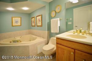19 Oakes Rd, Rumson, NJ 07760 photo 33