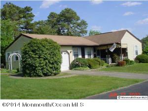 93 Sunset Rd, Whiting, NJ 08759 photo 1