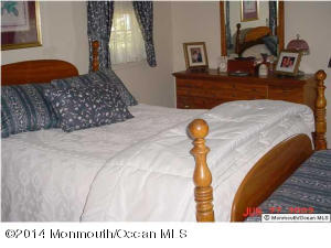 93 Sunset Rd, Whiting, NJ 08759 photo 17