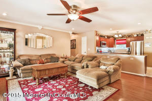 32 Nature Blvd, Jackson, NJ 08527 photo 4
