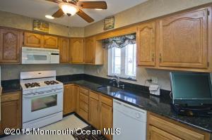 3 Thatcher Ct, Jackson, NJ 08527 photo 10