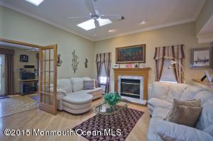 3 Thatcher Ct, Jackson, NJ 08527 photo 3