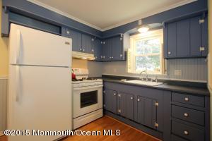13 Leonard Ave, Leonardo, NJ 07737 photo 3