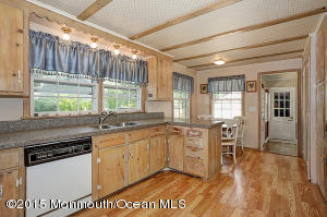 931 Riverview Dr, Brielle, NJ 08730 photo 11