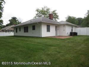 3 Taylor Rd, Matawan, NJ 07747 photo 14