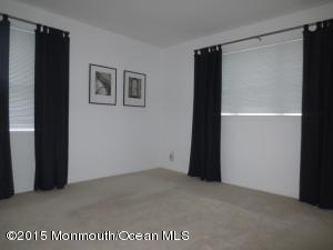 3 Taylor Rd, Matawan, NJ 07747 photo 8