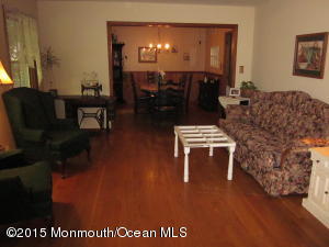 940 Maplehurst Ave, Jackson, NJ 08527 photo 2
