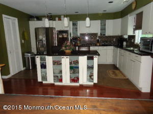 785 Maple Ave, Brick, NJ 08724 photo 4