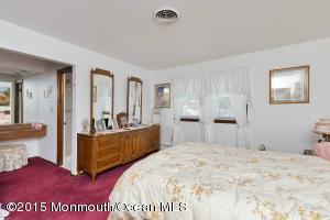 217 Normandy Rd, Edison, NJ 08820 photo 12