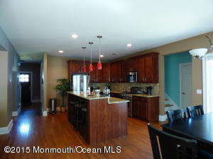 60 Florence Ave, Leonardo, NJ 07737 photo 5