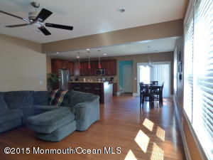 60 Florence Ave, Leonardo, NJ 07737 photo 8
