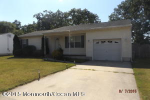 312 Constitution Dr, Forked River, NJ 08731 photo 1