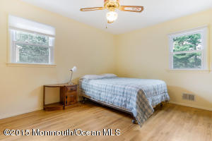 2 Everett Ct, Marlboro, NJ 07746 photo 23