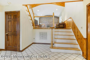 2 Everett Ct, Marlboro, NJ 07746 photo 3