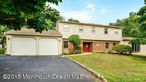 2 Everett Ct, Marlboro, NJ 07746 photo 1