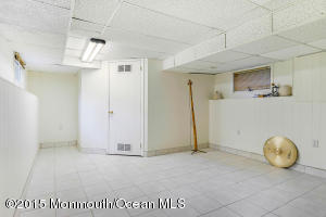 2 Everett Ct, Marlboro, NJ 07746 photo 31