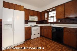 46 Center Ave, Middletown, NJ 07748 photo 27