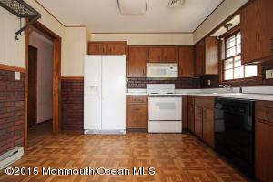 46 Center Ave, Middletown, NJ 07748 photo 29