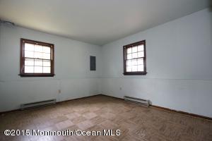 46 Center Ave, Middletown, NJ 07748 photo 32