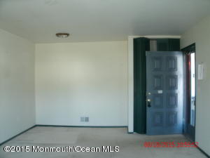 45 Sutton Dr, Brick, NJ 08724 photo 3