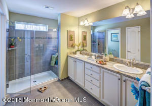 11 Christopher Dr, Howell, NJ 07731 photo 3