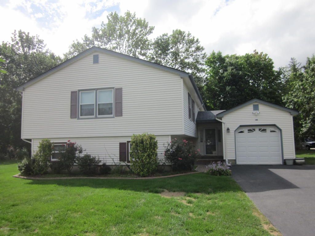 1 Kenneth Dr, Ocean, NJ 07712 photo 2