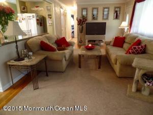 1 Oak Dr, Jackson, NJ 08527 photo 5
