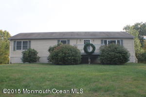 637 W Commodore Blvd, Jackson, NJ 08527 photo 2