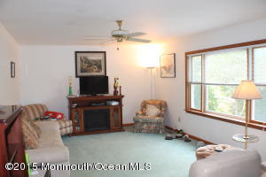 637 W Commodore Blvd, Jackson, NJ 08527 photo 12