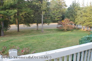 637 W Commodore Blvd, Jackson, NJ 08527 photo 3