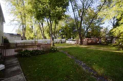 57 Middlesex Rd, Matawan, NJ 07747 photo 19