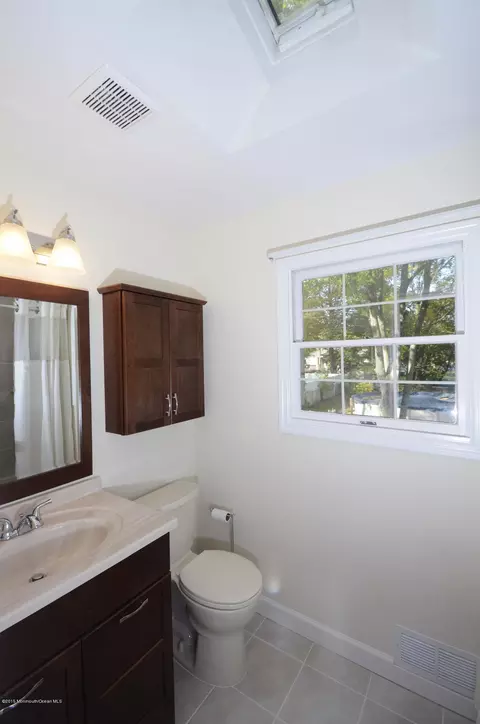 57 Middlesex Rd, Matawan, NJ 07747 photo 16