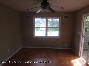 109 Pineway Dr, Forked River, NJ 08731 photo 5