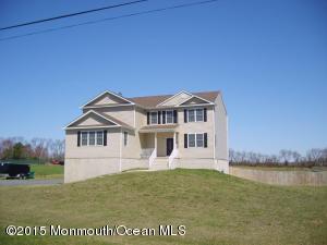 369 Croshaw Rd, Wrightstown, NJ 08562 photo 2