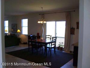 369 Croshaw Rd, Wrightstown, NJ 08562 photo 6
