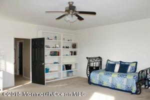 369 Croshaw Rd, Wrightstown, NJ 08562 photo 11
