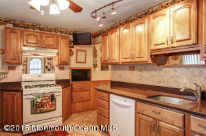 30 Weldon Rd, Edison, NJ 08817 photo 11