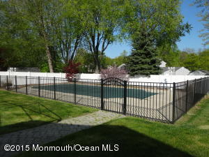 12 Mohawk Dr, Matawan, NJ 07747 photo 23