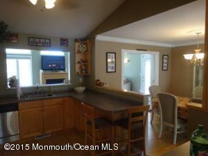 12 Mohawk Dr, Matawan, NJ 07747 photo 11